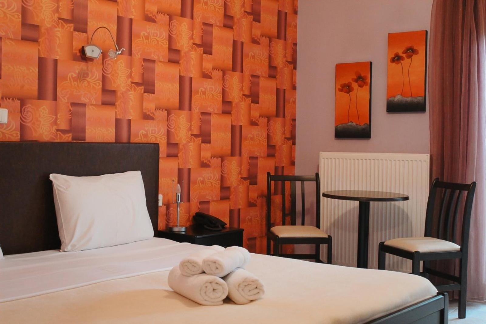 Enastron Hotel Káto Loutrákion المظهر الخارجي الصورة