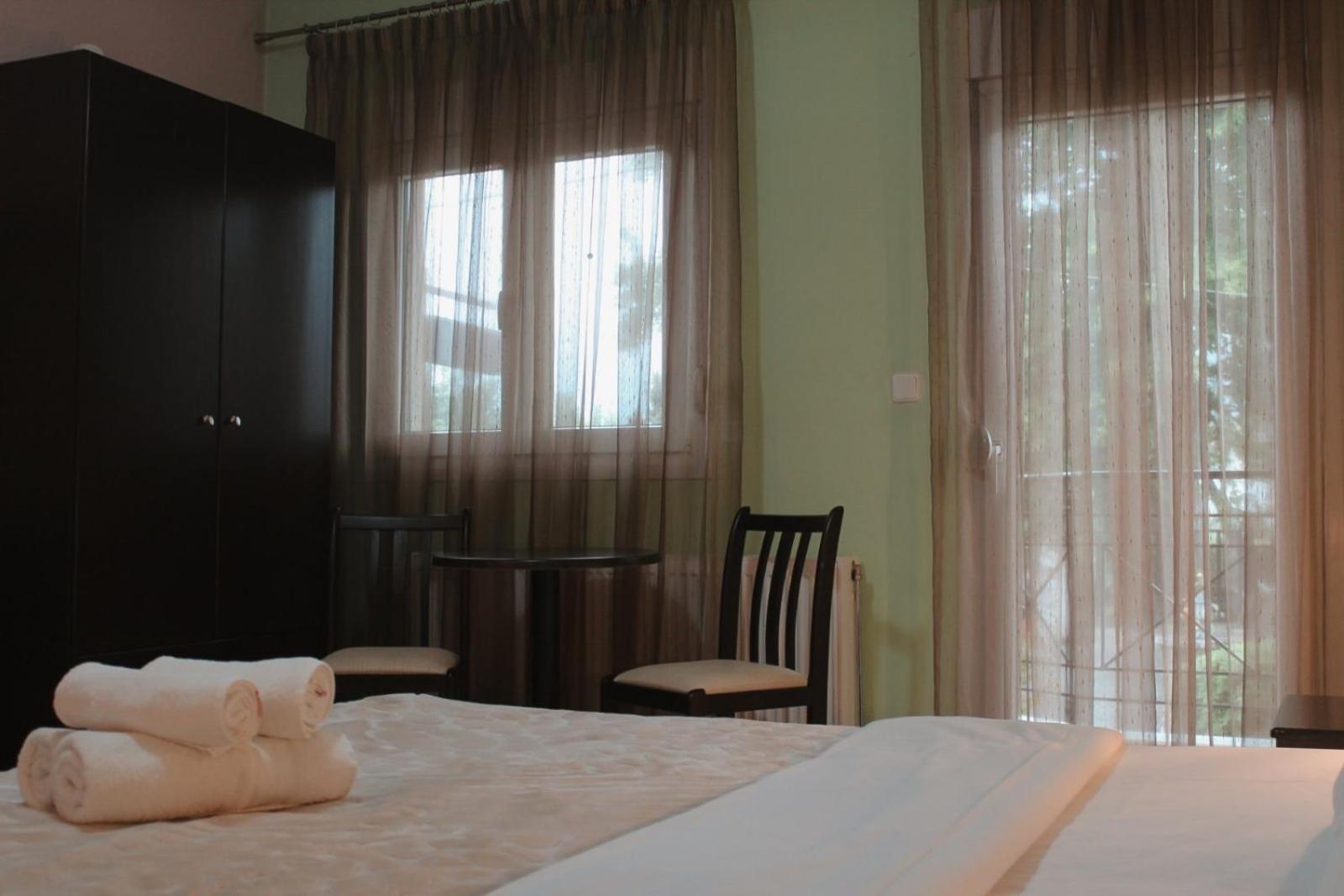 Enastron Hotel Káto Loutrákion المظهر الخارجي الصورة